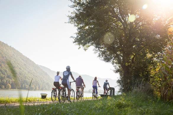 Uniworld - Excursions, Let's Go 2.jpg